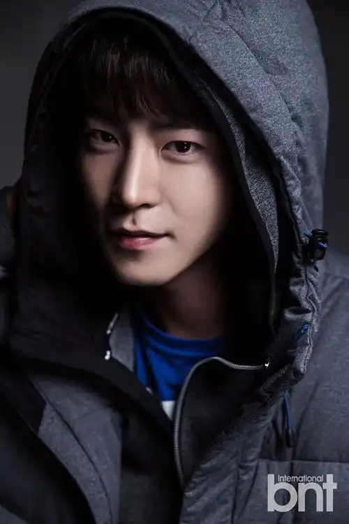 【bnt★明星写真】 洪宗玄拍写真 打造极简潮男