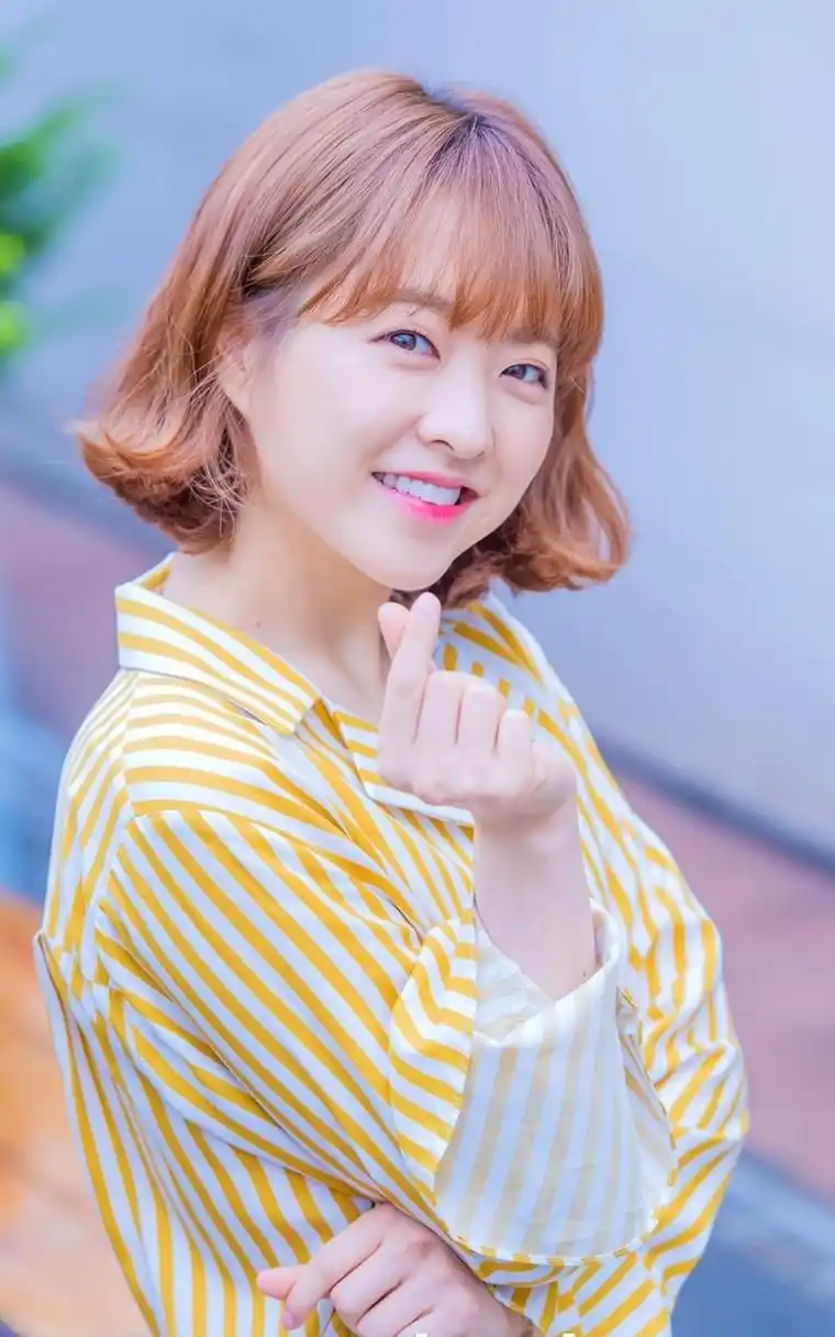 最受大家喜爱的韩国90后女星:金智媛垫底,第一实至名归!