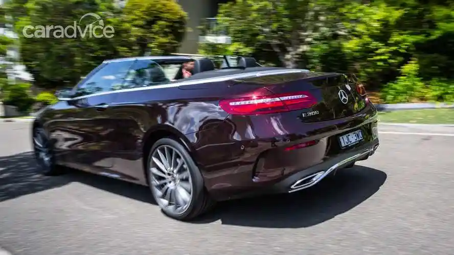 奔驰敞篷车20万以下(奔驰敞篷车20万以下推荐)