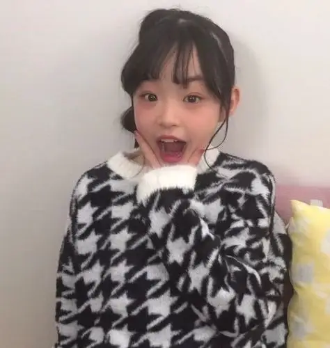 日本抖音第一网红竟然是位12岁的小女孩她是靠什么吸粉260万的