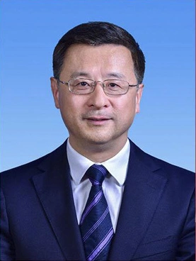 新一届上海市委常委分工确定 陈寅任政法委书记