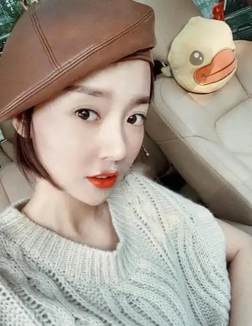 杨鸣妻子个人资料 男篮杨鸣妻子简历-北京万事通