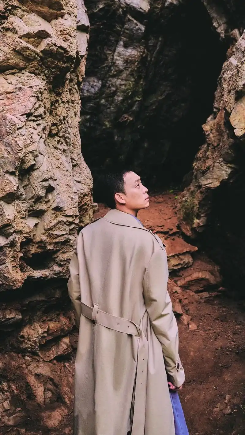 张译 #叔圈 #高级感 #张译时尚杂志封面照 #城上城   - 抖音