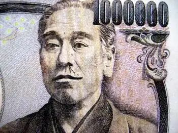 而正常的百万日元上,福沢諭吉表情是很一本正经