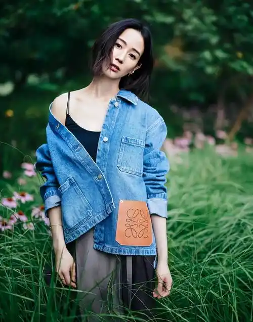 张钧甯的牛仔短发造型好看又优雅!