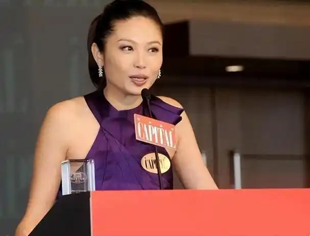 "最丑港姐":34岁成亿万富婆,靠富豪逆袭,与其原配亲如姐妹|陈妙瑛