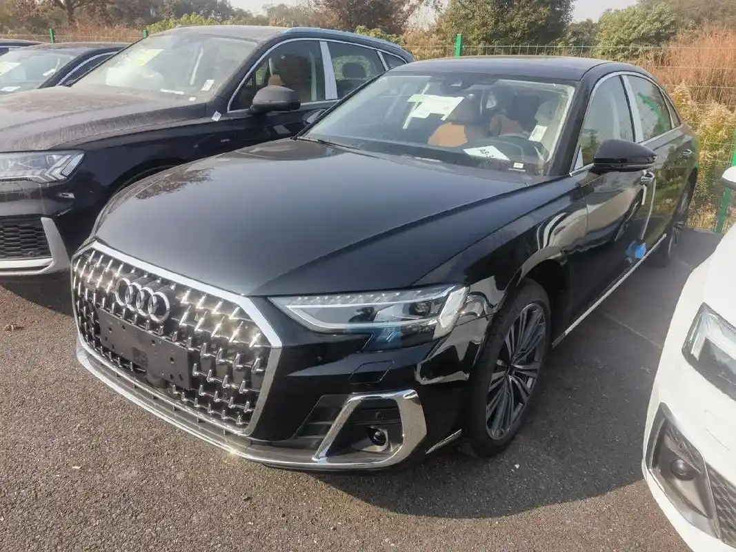 奥迪a8 包牌包税准新车,原版原漆.奥迪a8 2024款 5 - 抖音