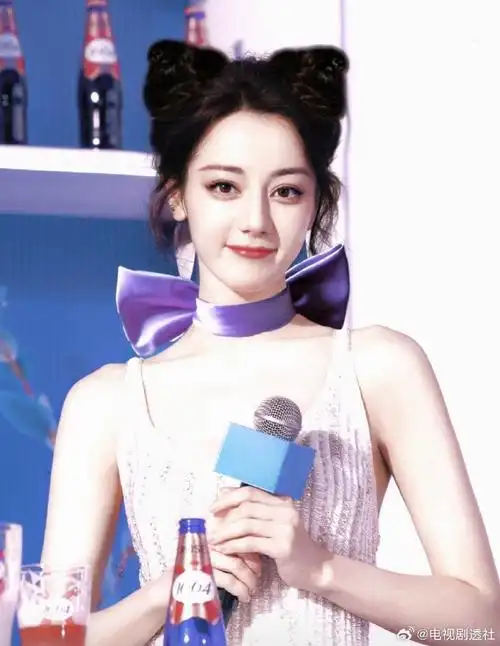 周也  张予曦 鞠婧祎 赵露思  虞书欣 宁艺卓 刘诗诗  杨颖 关晓彤