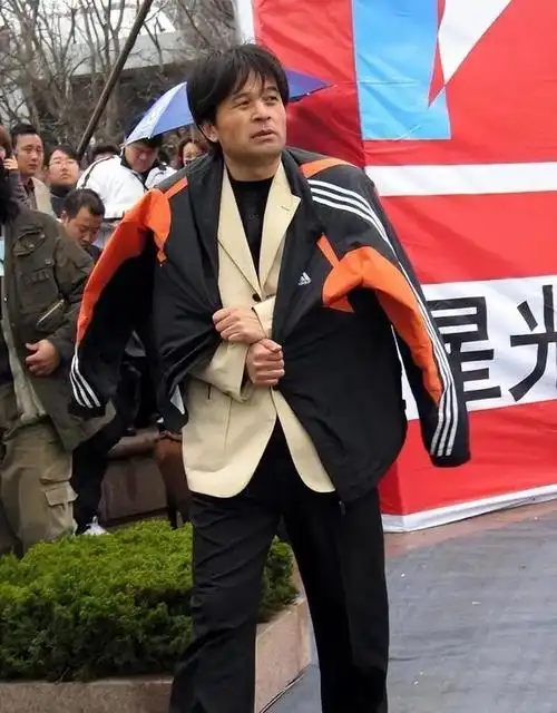 事实证明,"消失"8年的老毕,已经走上了一条"不归路"|央视|毕福剑|星光