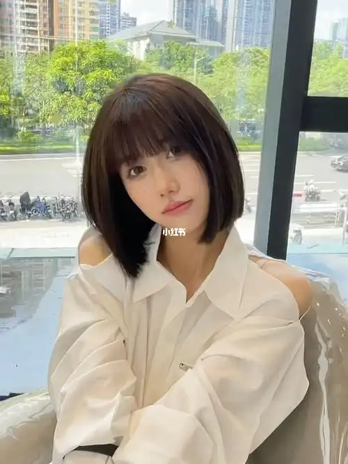 圆脸瓜子脸的直线条短发减龄且气质,吹干即可打理晨轩店长发型设计