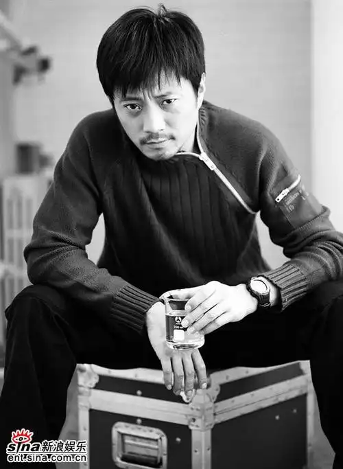 资料图片:青年实力演员张涵予--精彩写真(5)