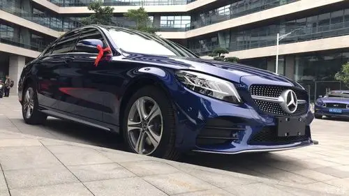 【图】求奔驰c宝蓝色实车照片_奔驰c级论坛_汽车之家论坛