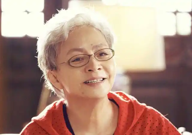 宋丹丹这个老戏骨,年龄让人分不清楚,到现在依然是这么努力