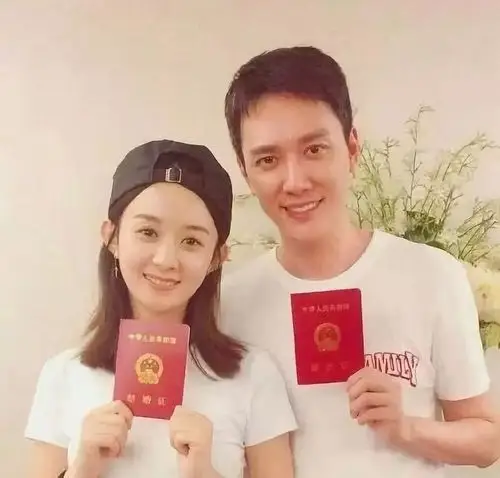 赵丽颖《有翡》搭档炸子鸡王一博 与冯绍峰甜蜜出行疑补办婚礼