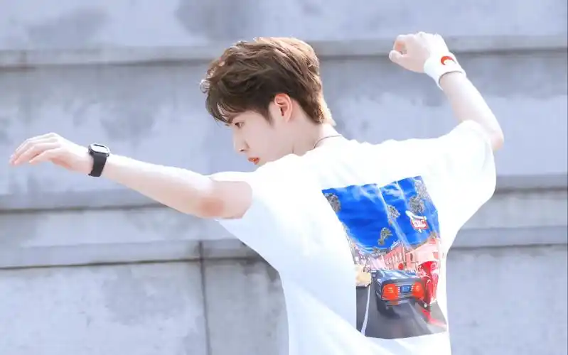 【极限青春】第六期-王一博cut(部分)