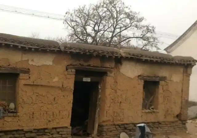 "大房门前小破屋,三年一场哭"这句农村老话啥意思?有道理吗?