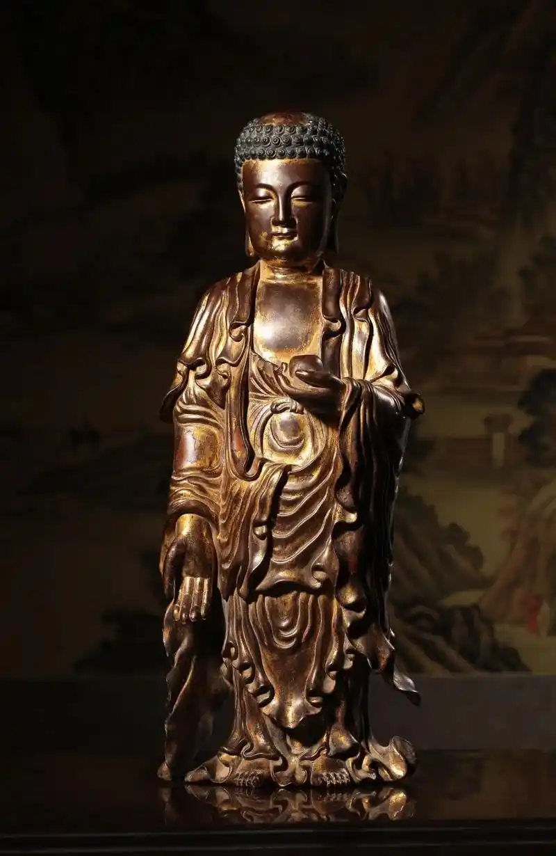 清 檀香释迦牟尼.高度37cm  ,重量1541克#佛家神像 - 抖音