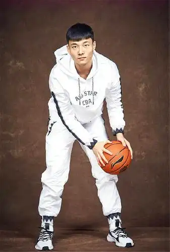 辽宁男篮在比赛前的名单里经常会出现孙锴祺,马壮等等人,这些球员我们