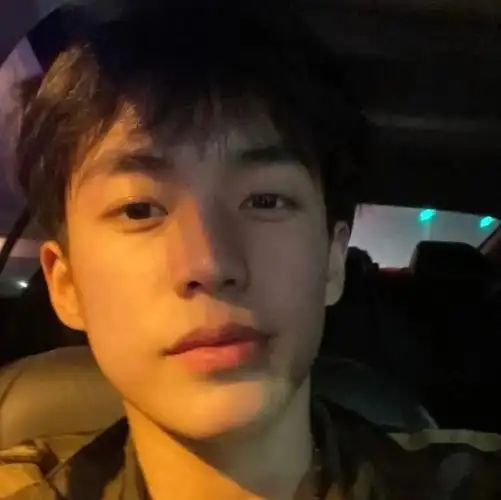 头像男生来日可期愿你前程似锦