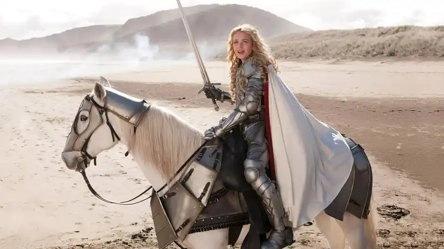 为什么某些女性穿盔甲看起来更帅? - 知乎