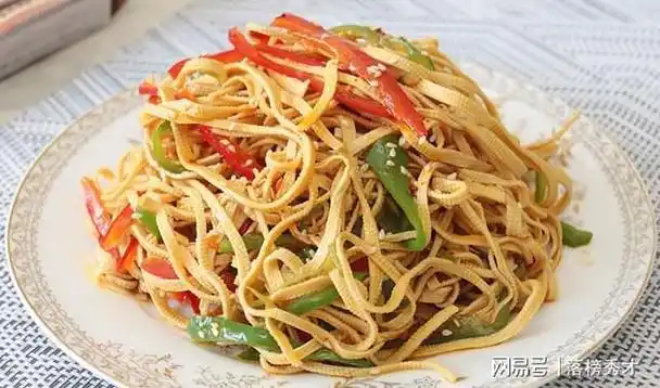 第二,用什么料拌豆腐皮更好吃?