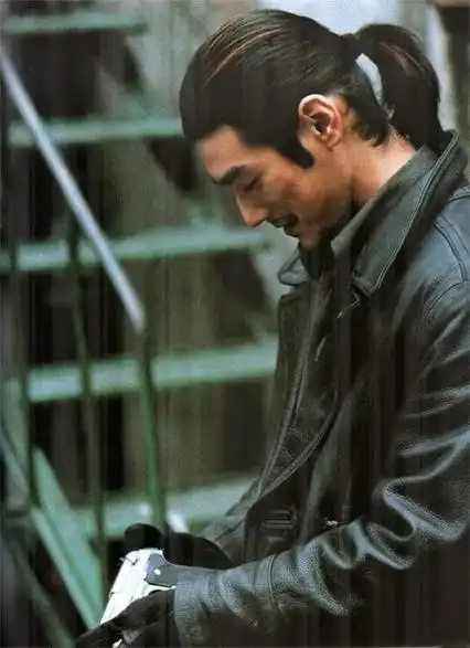 电影《不夜城》中的金城武