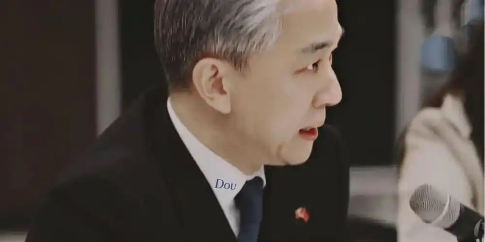 汪文斌简介(现在用他来形容温柔儒雅——汪文斌先生) | 人物集