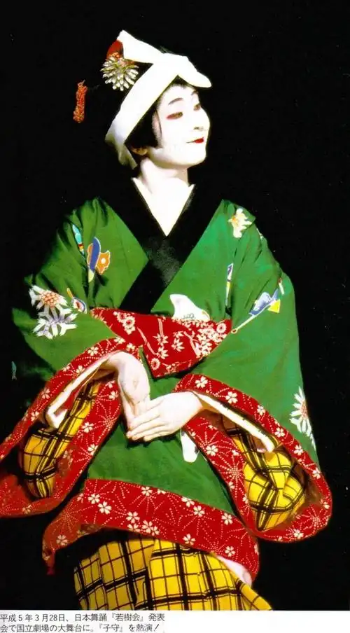 清子公主:万世一系的皇室基因难撼动,舞台上是日本古典大美人