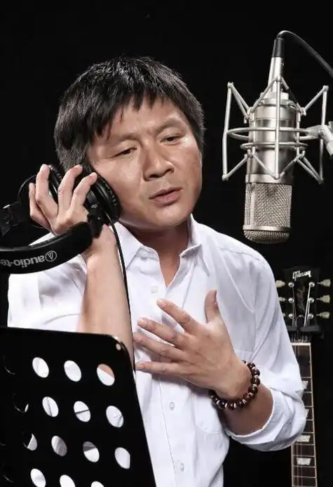 窦唯:我愧对孤独母亲,余生为4个最爱的女人而活