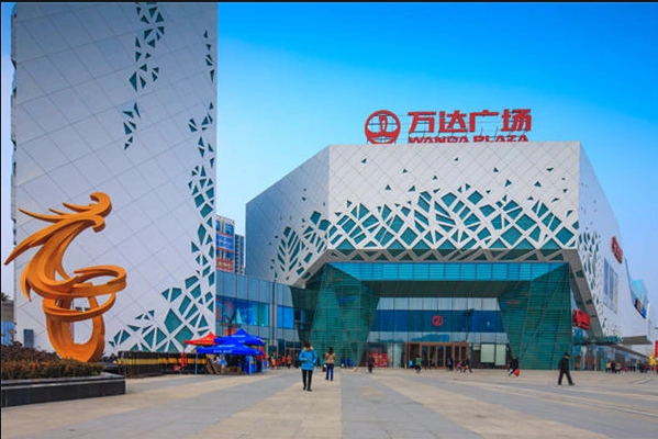 商业方面:20分钟车程就能享受全太仓较高端的商业配套——万达广场