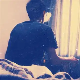 男生头像背影抽烟落魄
