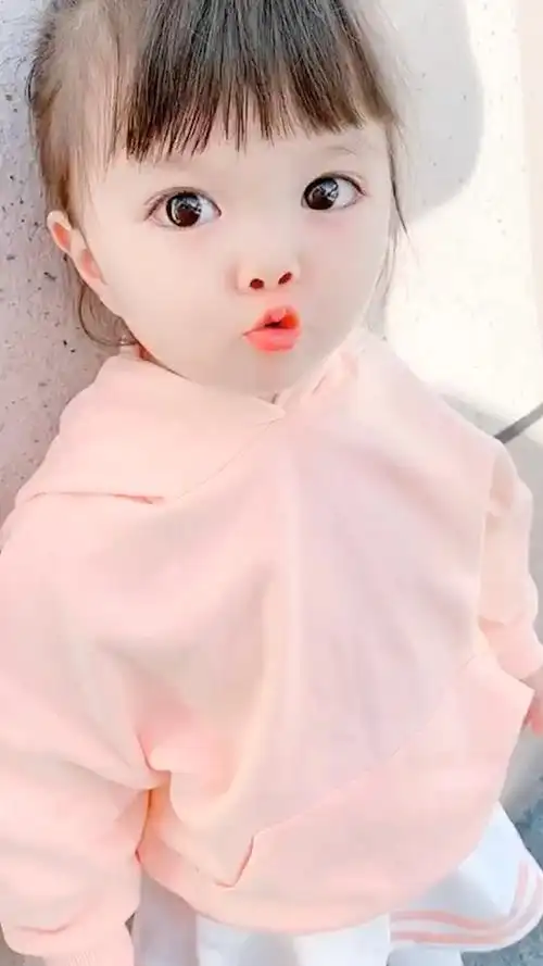 大眼萌娃,萌萌哒