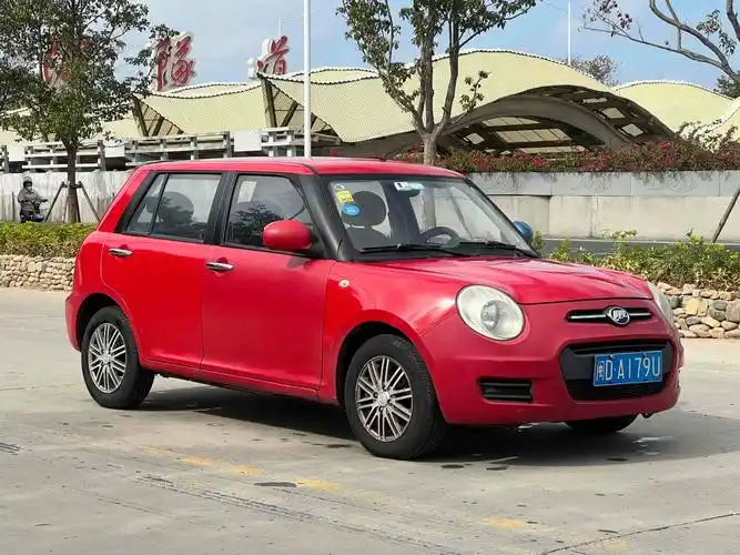 力帆 330  2014款 1.3l cvt豪华型图片