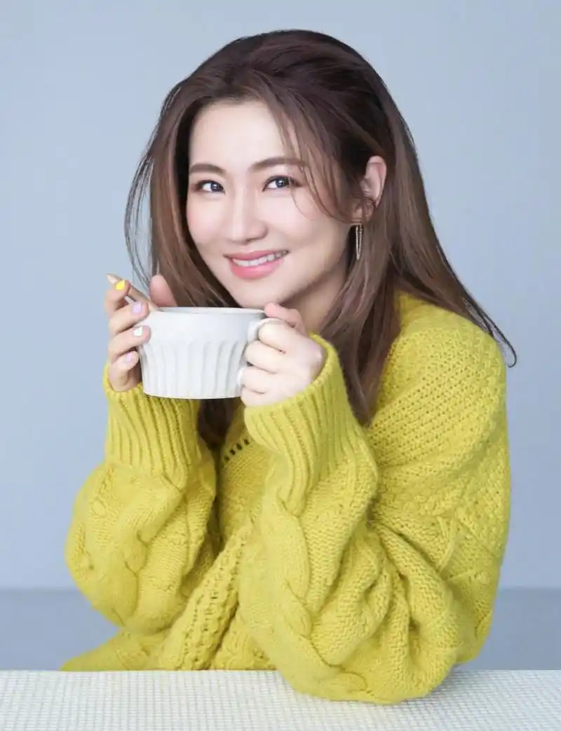 今日更新任家萱的经纪人联系方式