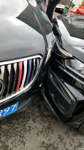 大年初二我的车今天被撞了