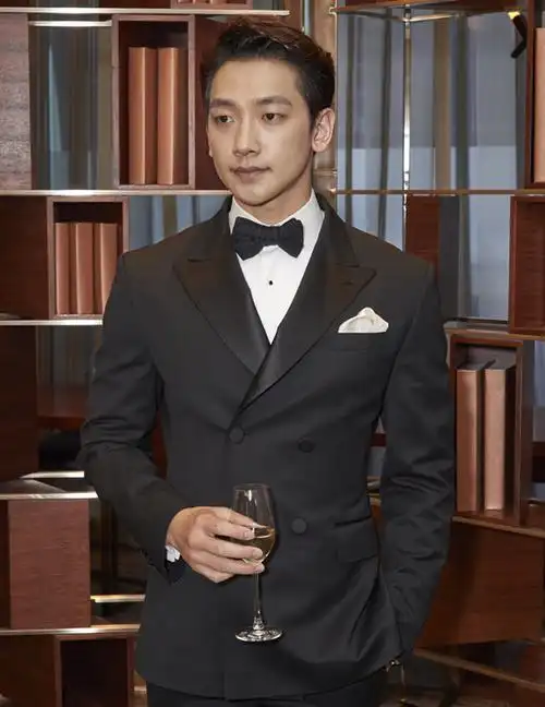 明星| rain的晴朗纽约