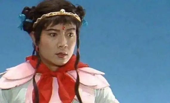 盘点哪吒形象:陈浩民帅王宝强成表情包