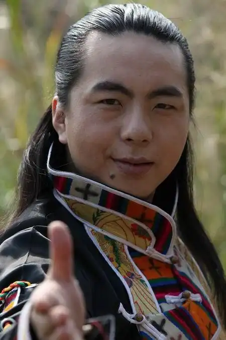 星光大道周冠军索南扎西全新力作远方姑娘高清版mtv全球首发