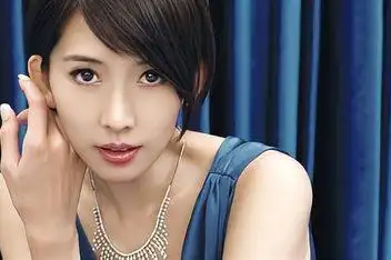 来源:爱奇艺发布时间:2019-08-21简介:都市丽人代言人换林志玲签