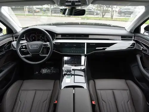 奥迪(进口) 奥迪a8 2019款 改款 plus a8l 55 tfsi quattro 尊贵型