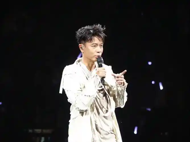 李克勤佛山演唱会-聊抖音talk-直拍2024.1.20