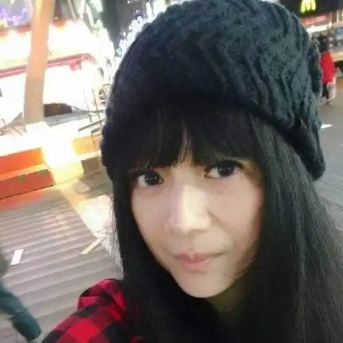 要说曾哲贞年轻的时候长得非常甜美,让人一看就是一位邻家的小妹,被