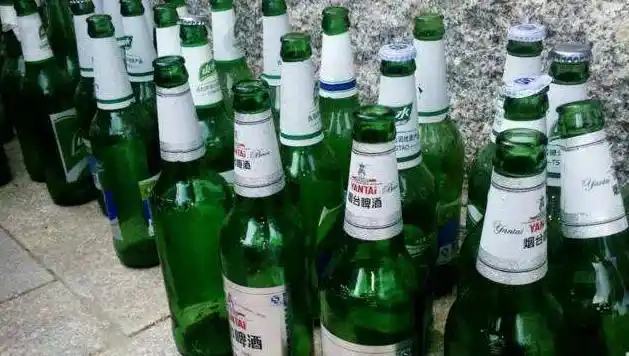 七八十年代空啤酒瓶农村小贩抢着要如今连啤酒厂都不收为啥