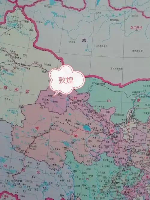 甘肃敦煌一一莫高窟