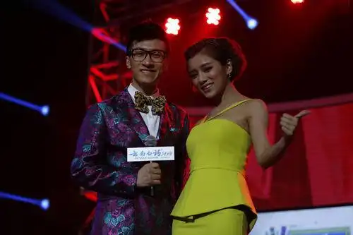 《我爱记歌词》第300期来袭 三大首创亮相