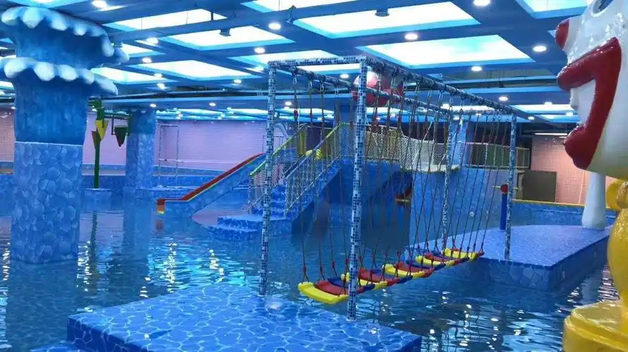 固安室内水上乐园四季恒温