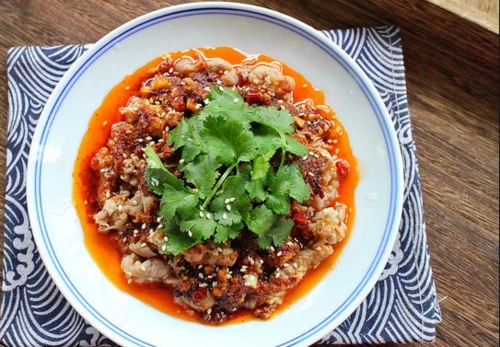 我想学做香辣肥牛卷的技术要怎么做好吃