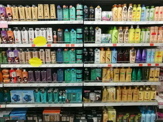 沙湖店洗护用品陈列