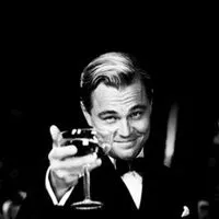 小李子年轻时帅照头像_微信头像图片大全