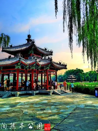 陶醉养眼美丽的陶然亭公园